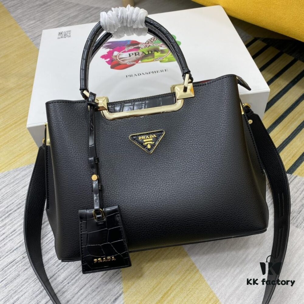Bolso de mujer Prada