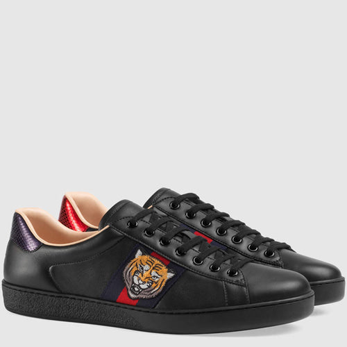 Gucci Ace Tiger svartir strigaskór