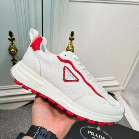 Zapatilla de mujer Prada